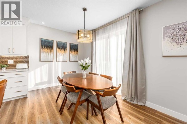 Bedroom - 20 Carringham Heights Nw, Calgary, AB T3P1V4 Photo 3