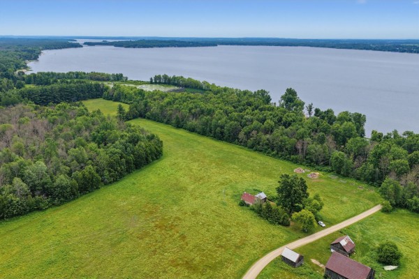 20 Ch. Maxime, L Isle Aux Allumettes, QC, photo 2