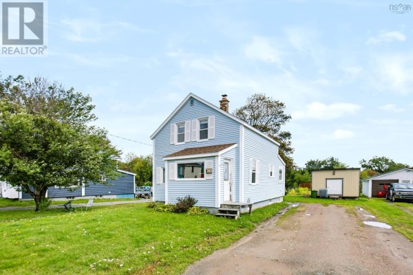 Living room - 20 Cowan Street, Springhill, NS B0M1X0 Photo 3