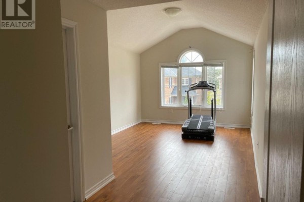 20 Crew Court, Barrie, ON L4N5S4 Photo 4