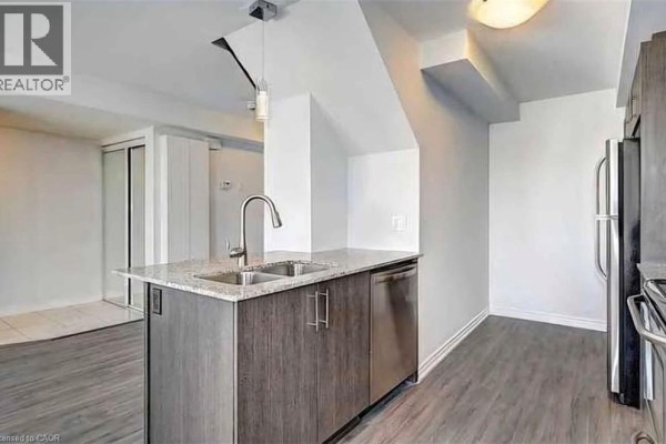 20 Daylily Lane, Kitchener, ON, photo 3