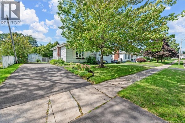 3pc Bathroom - 20 Dolphin Drive, Moncton, NB E1A4W4 Photo 2