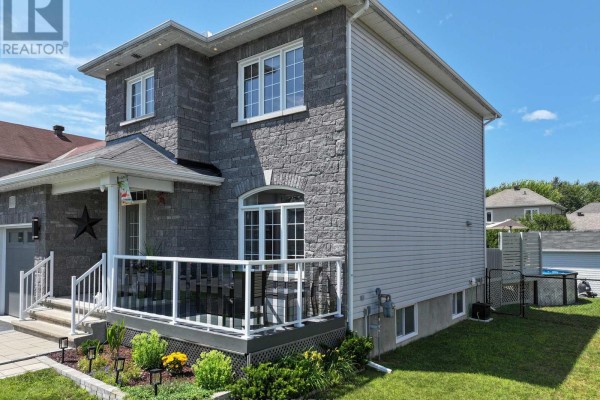20 Dune Street, Russell, ON K0A2M0 Photo 2