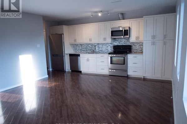 20 Emily Street, Parry Sound, ON P2A2P3 Photo 2