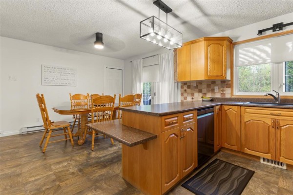 Primary Bedroom - 20 Friesen Avenue, Grunthal, MB R0A0R0 Photo 4