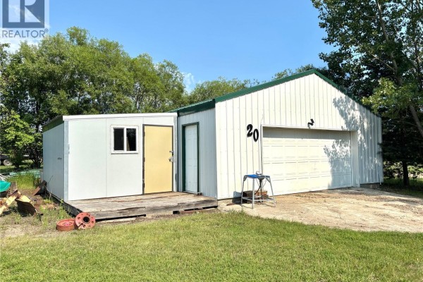 20 Gaddesby Crescent, Jackfish Lake, SK S0M0L0 Photo 3