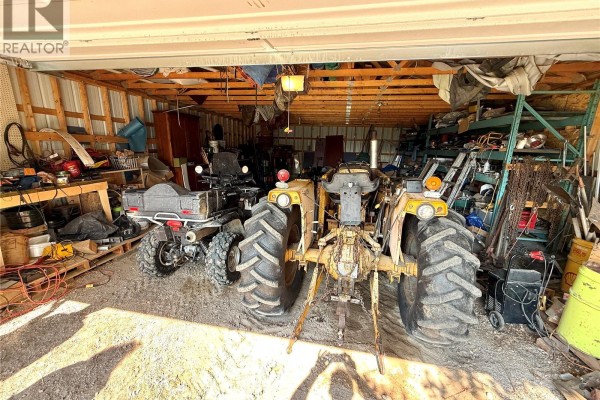 20 Gaddesby Crescent, Jackfish Lake, SK S0M0L0 Photo 4