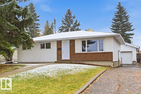 Primary Bedroom - 20 Galaxy Wy, Sherwood Park, AB T8A2K2 Photo 4