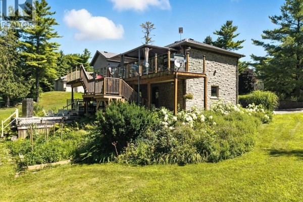 20 Grandy Lane, Cambridge, ON, photo 2