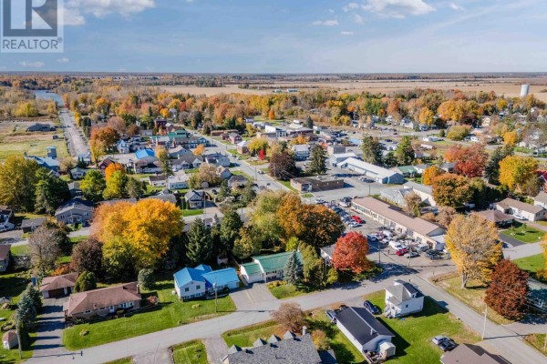 20 Head Street, South Glengarry, ON K0C1N0 Photo 4