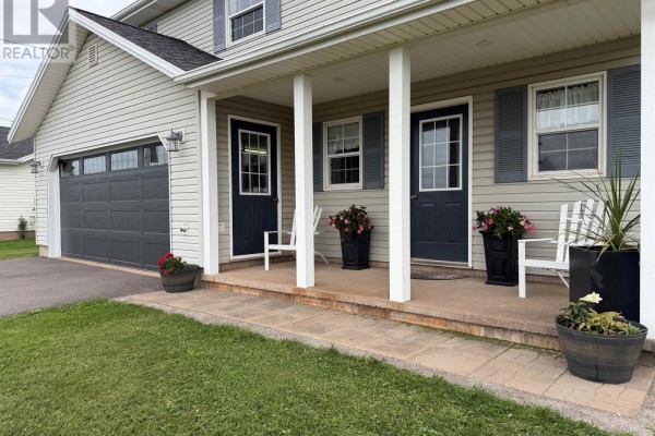 Porch - 20 Lions Drive, Kensington, PE C0B1M0 Photo 2