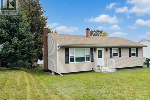 20 Marven Street, Miramichi, NB, photo 2