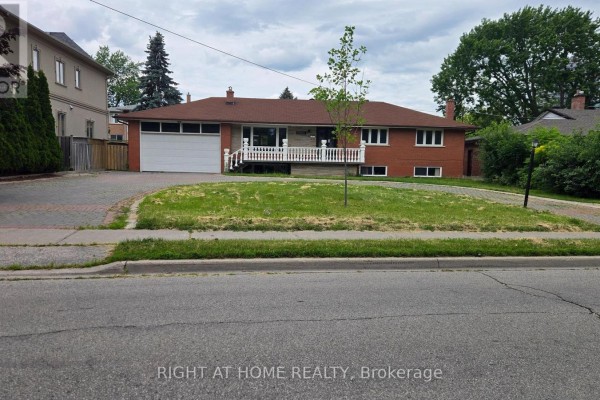 Dining room - 20 May Avenue, Richmond Hill, ON L4C3S6 Photo 2