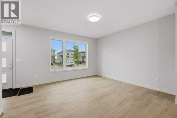 20 Memorial Parkway, Rural Red Deer County, AB, photo 3