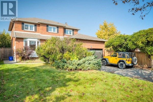 Kitchen - 20 Millstone Crescent, Whitby, ON L1R1T4 Photo 2