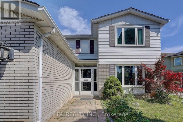 20 Mossgrove Trail, Toronto, ON, photo 3
