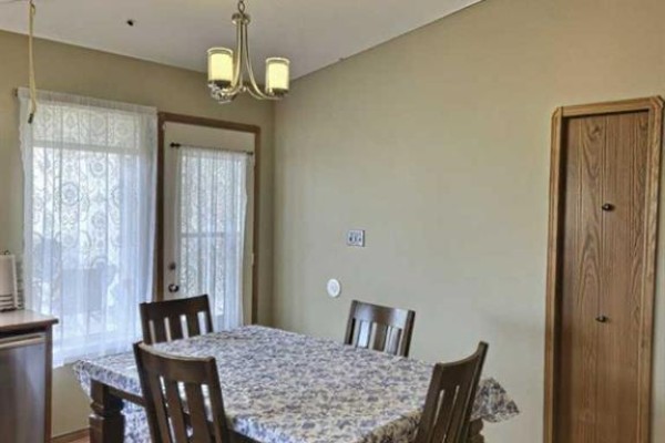 Kitchen - 20 Mt Backus Place W, Lethbridge, AB T1K6P5 Photo 5