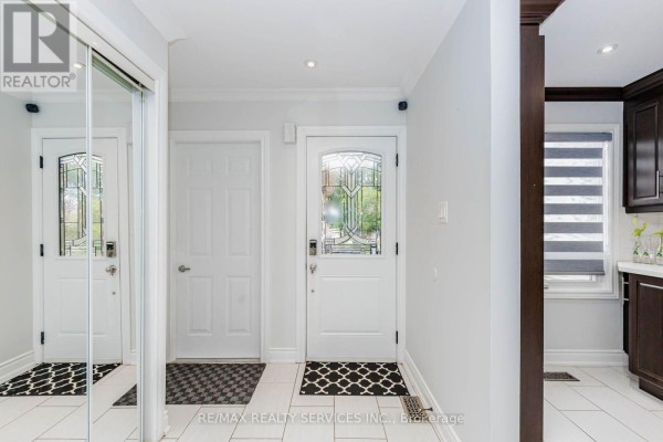 20 Murdoch Drive, Brampton, ON, photo 3