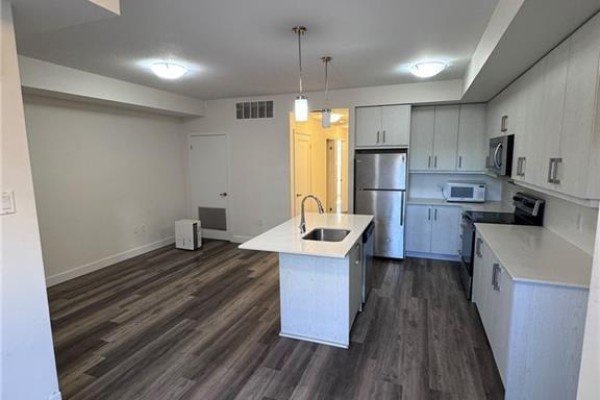 Living room/Dining room - 20 Palace Street Unit# F8, Kitchener, ON N2E0J3 Photo 5