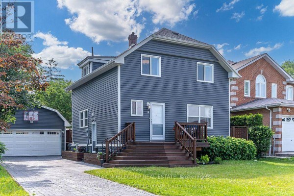 20 Payzac Avenue, Toronto, ON M1E2W7 Photo 2