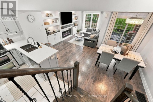 Kitchen - 20 Pendrill Way, Ajax, ON L1Z0K9 Photo 3