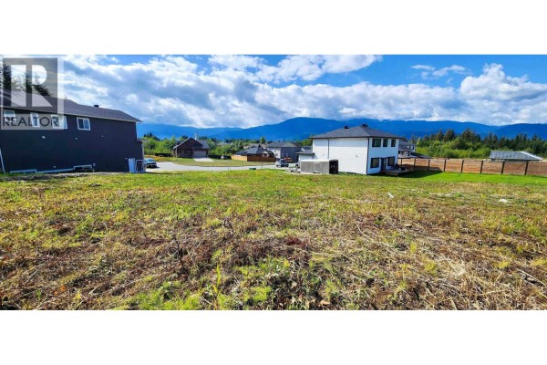 20 Robinson Street, Kitimat, BC, photo 3