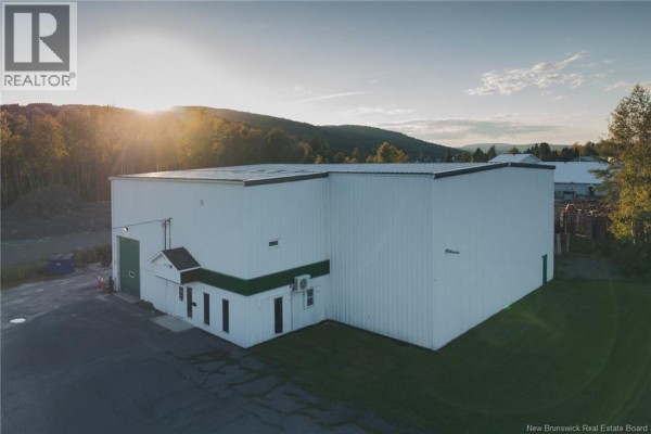 20 Rue Murchie, Edmundston, NB E3V2X8 Photo 4