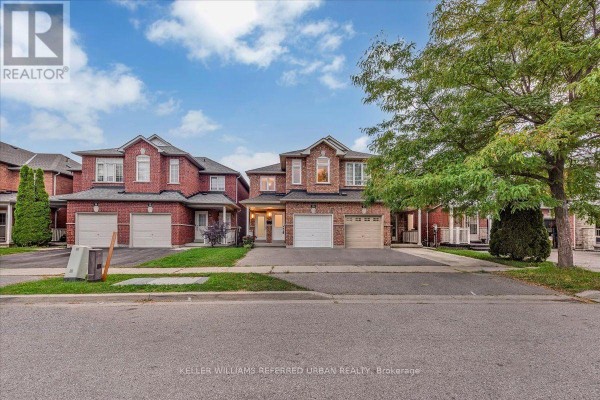 20 San Gabriele Place, Toronto, ON, photo 2