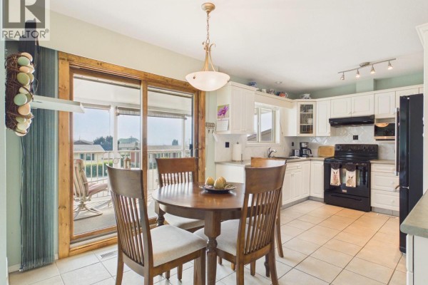 20 Santa Rosa Place, Osoyoos, BC, photo 3