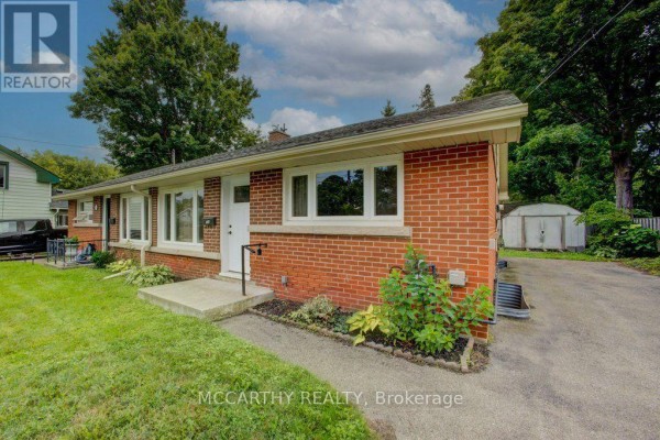 Primary Bedroom - 20 Sarah Street, Orangeville, ON L9W2L8 Photo 4