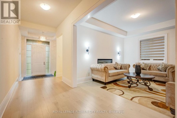 20 Seraville Street, Vaughan, ON L4H4P7 Photo 5