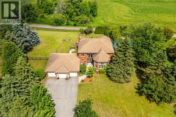 5pc Bathroom - 20 Shortill Road, Halton Hills, ON L7G4S4 Photo 3