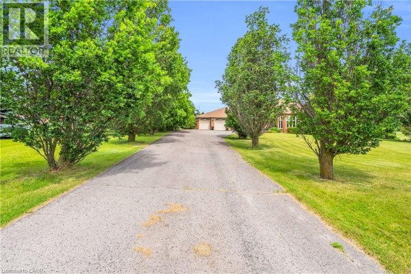 2pc Bathroom - 20 Shortill Road, Halton Hills, ON L7G4S4 Photo 4