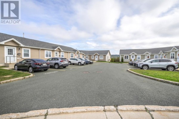 20 Spring Meadow Court, St  John S, NL, photo 2
