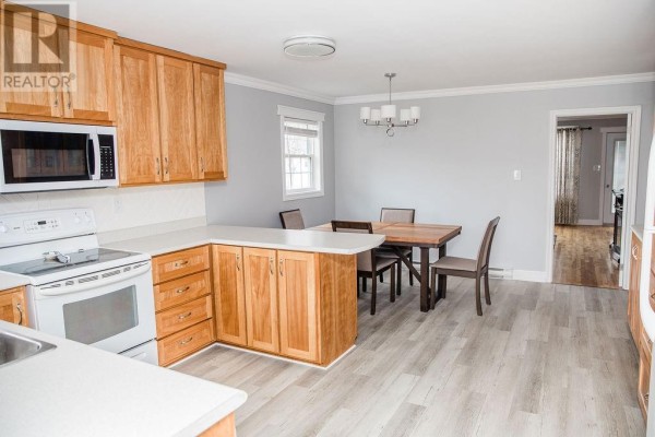 Bath (# pieces 1-6) - 20 Swan's Road, Placentia, NL A0B2Y0 Photo 4