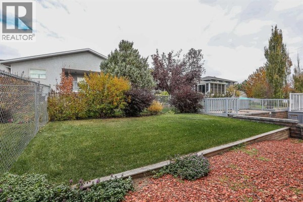 Office - 20 Taylor Mews Se, Medicine Hat, AB T1B4N4 Photo 4