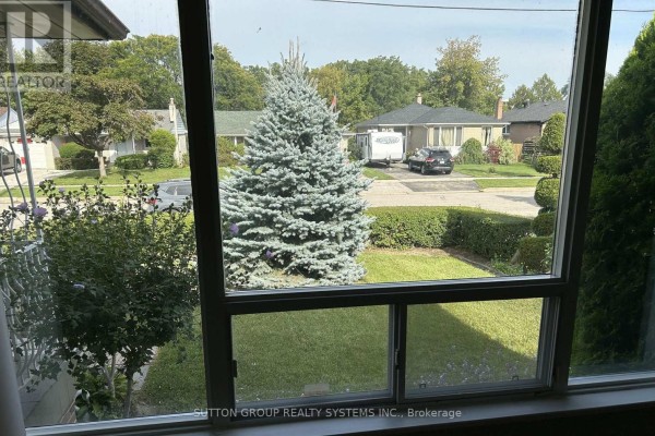 Primary Bedroom - 20 Taysham Crescent, Toronto, ON M9V1X2 Photo 4