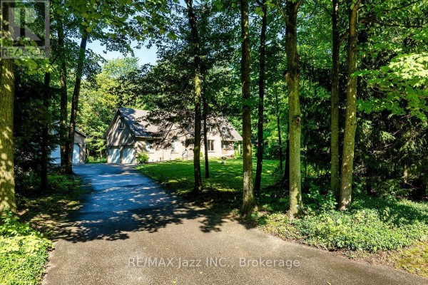 20 Timberlane Court, Clarington, ON, photo 2