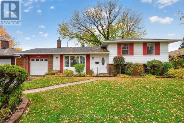 20 Tripp Crescent, Ottawa
