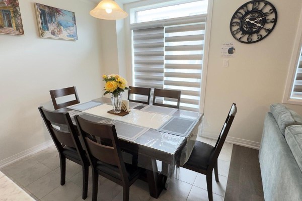 Dining room - 20 Velvet Way, Thorold, ON L2V0P3 Photo 4