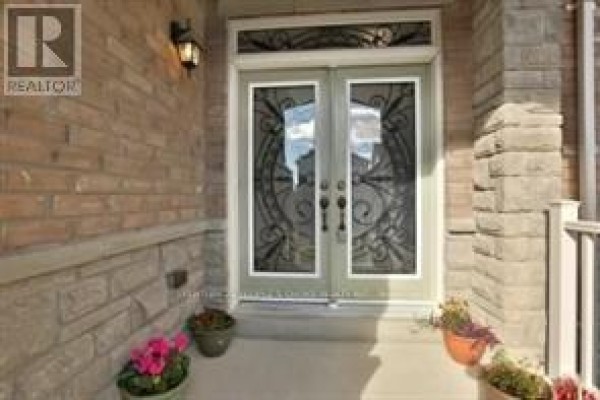 20 Washburn Road, Brampton, ON, photo 2
