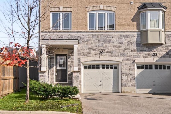 Great room - 20 Waterstone Way, Whitby, ON L1M0M3 Photo 4