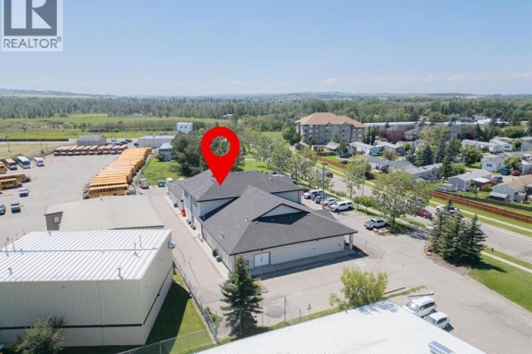 200, 14 Crystalridge Drive, Okotoks, AB T1S2C3 Photo 4