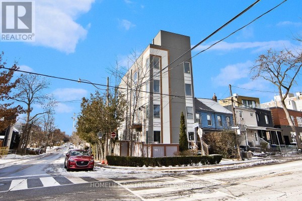 200 - 243 Niagara Street, Toronto, ON, photo 2