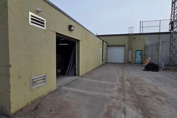 200 - 90 Anne Street, Barrie, ON, photo 2