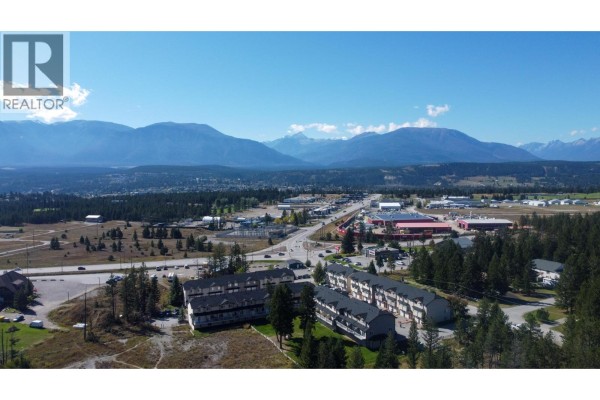 2pc Bathroom - 200 Black Forest Trail Unit# 504, Invermere, BC V0A1K2 Photo 4