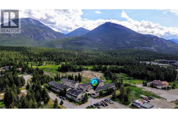 2pc Bathroom - 200 Black Forest Trail Unit# 712, Invermere, BC V0A1K2 Photo 5