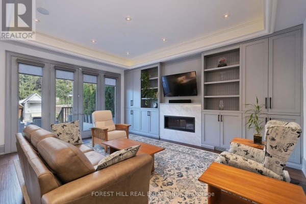 Kitchen - 200 Clanton Park Road, Toronto, ON M3H2G1 Photo 5