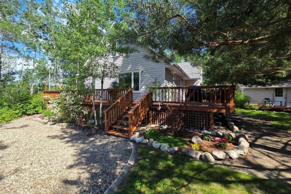 200 Countryside Drive, Onanole, MB R0J1N0 Photo 3