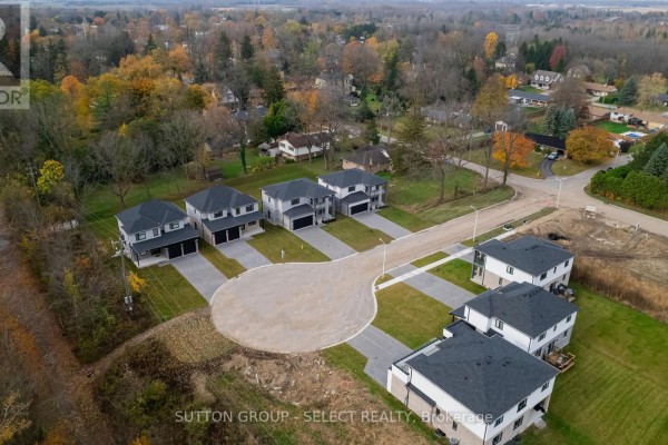 200 Eagle Street, North Middlesex, ON N0M2K0 Photo 4